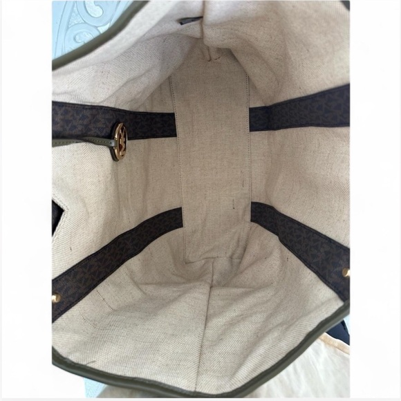 MICHAEL Michael Kors Eva Large Signature Logo Stripe Tote Shoulder Bag Brown - Picture 6 of 16